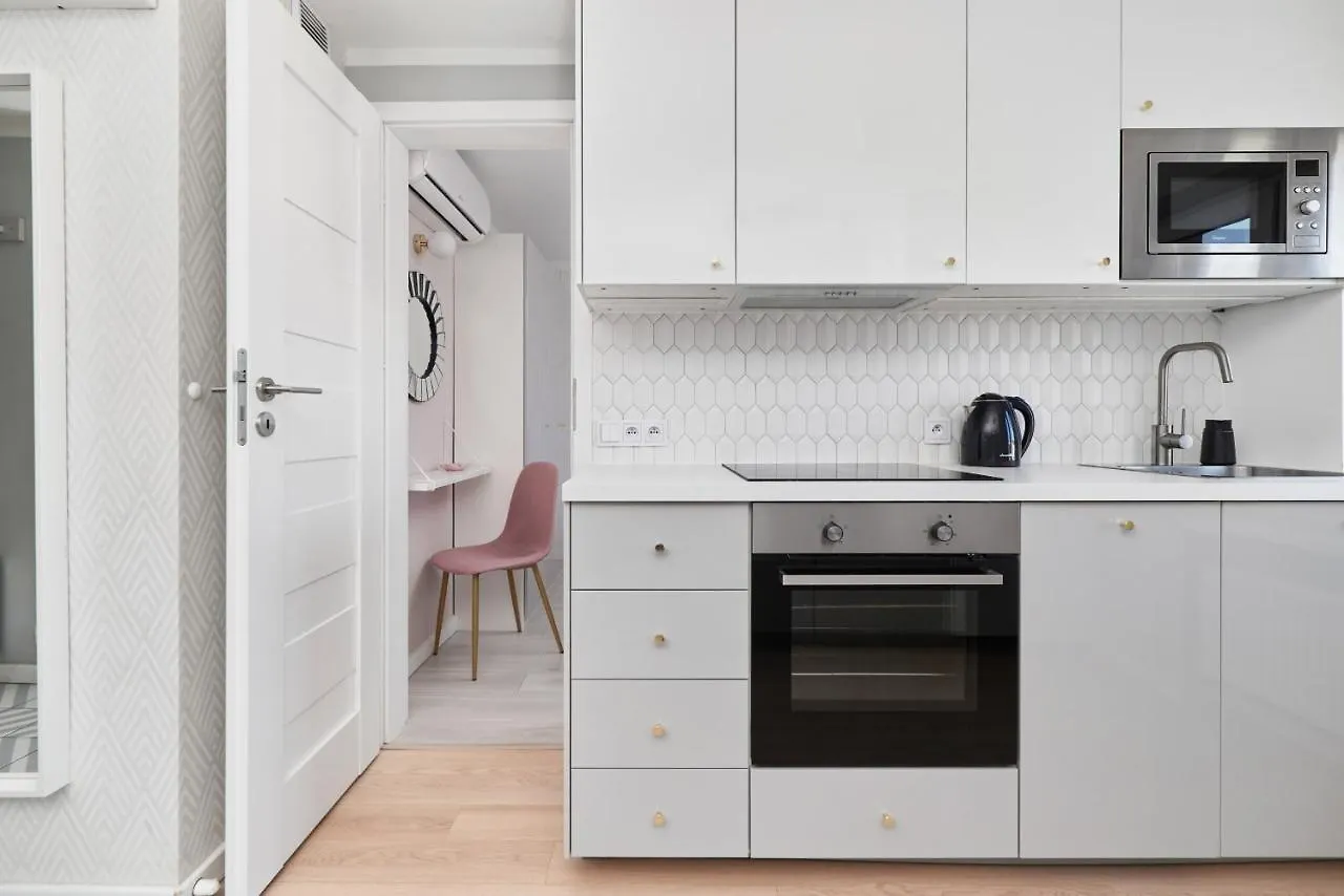 Kotlarska Market Square Apartment With Airconditioning By Noclegi Renters location