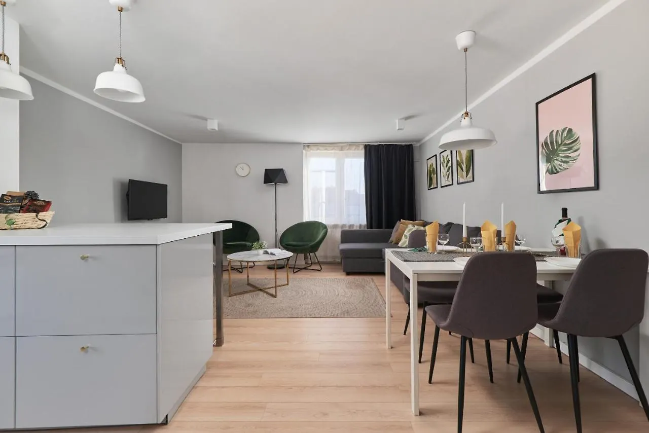 Kotlarska Market Square Apartment With Airconditioning By Noclegi Renters Wroclaw 0*,
